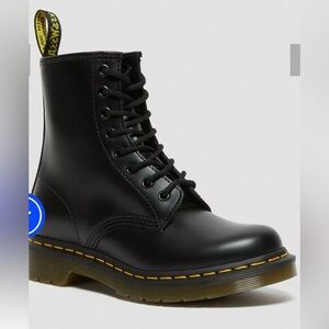 Dr. Marten’s 1460 8-Eye Black Leather Boots Urban Grunge Goth Moto EU 41 US 10